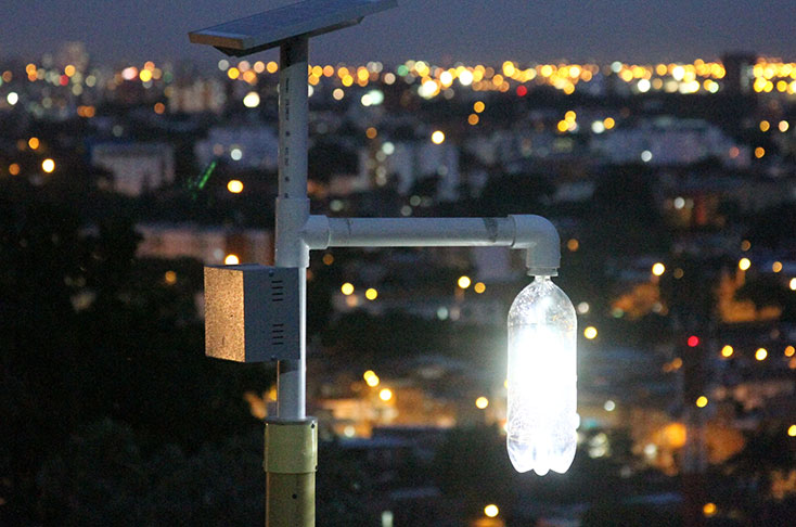 Iluminação com tecnologia Litro de Luz ELIoT